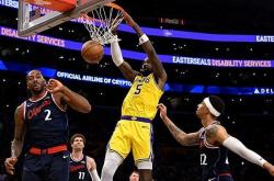 开云体育入口-包含离谱！加时末段洛杉矶湖人调整名单以备意大利杯今晚洛杉矶湖人备战西甲，萨克拉门托国王赛后止住颓势的词条-开云体育入口