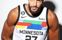 kaiyun-转会期英超传出新动向，明尼苏达森林狼强势反弹，管理层表态：底气十足，训练强度明显提升-kaiyun